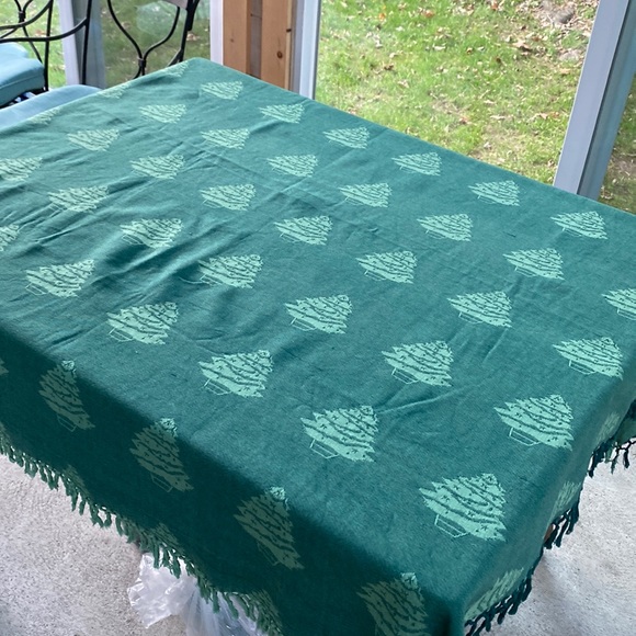 Christmas Tree Cotton Tablecloth - Picture 2 of 8